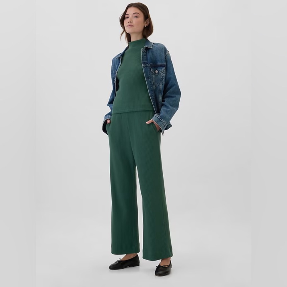 Gap Waffle-Knit Set in Moores Green